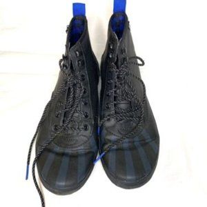 Keds Women’s Scout Splash Black WX – Size 8 LIKE NEW